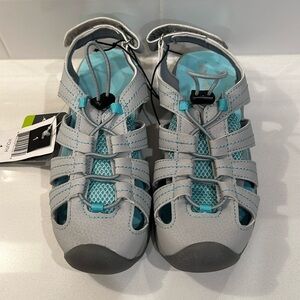 NWT! Eddie Bauer Youth Shoes Size 1.